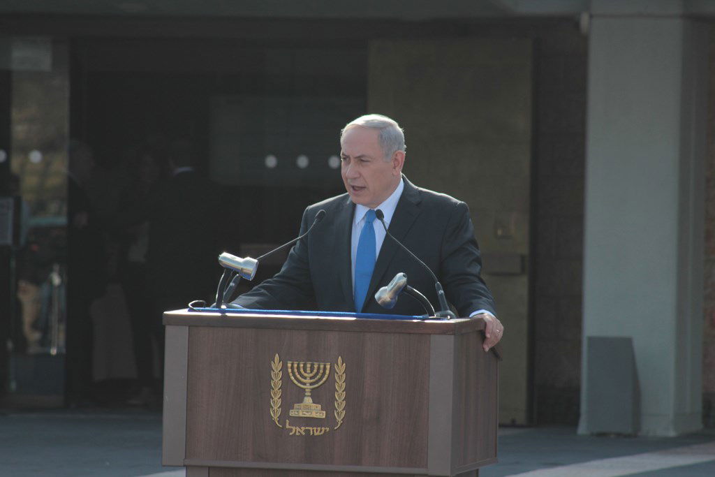 האשכבה: הרבנים הראשיים נשאו תפילה בשירת הזמרת