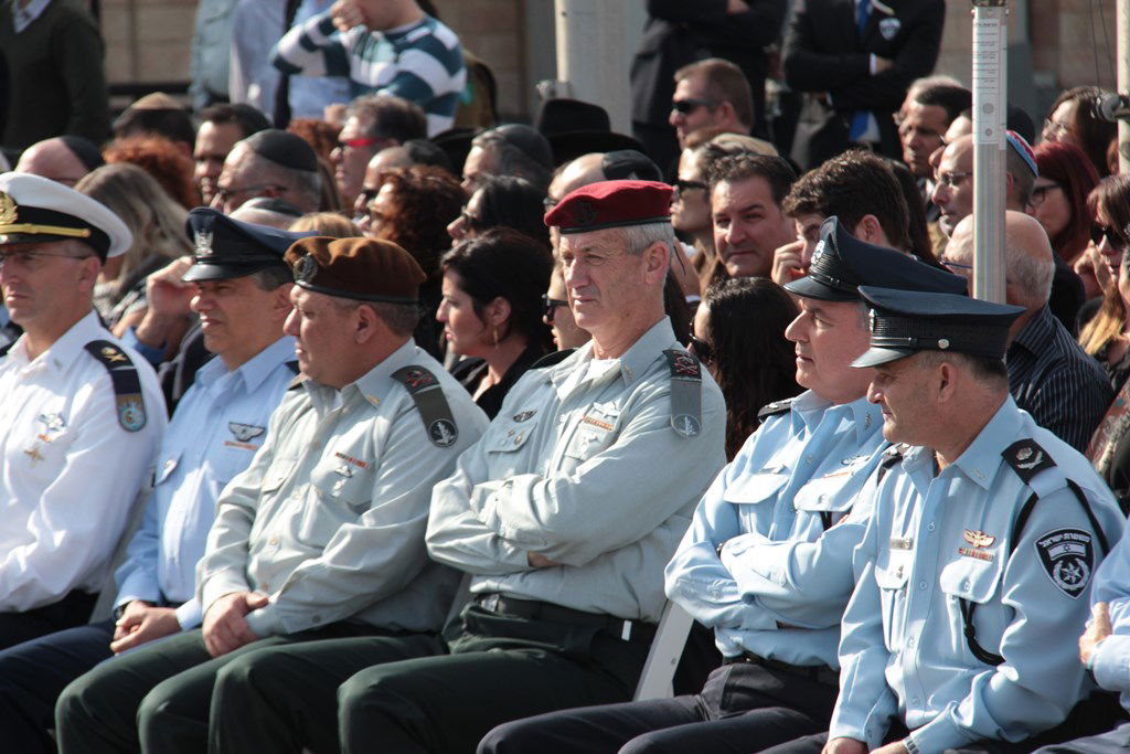 האשכבה: הרבנים הראשיים נשאו תפילה בשירת הזמרת