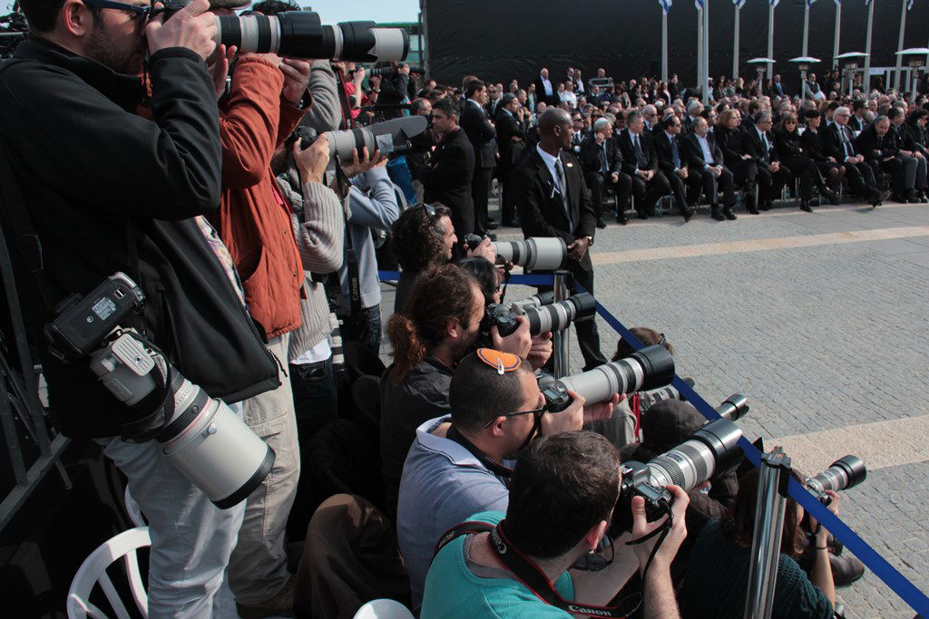 האשכבה: הרבנים הראשיים נשאו תפילה בשירת הזמרת