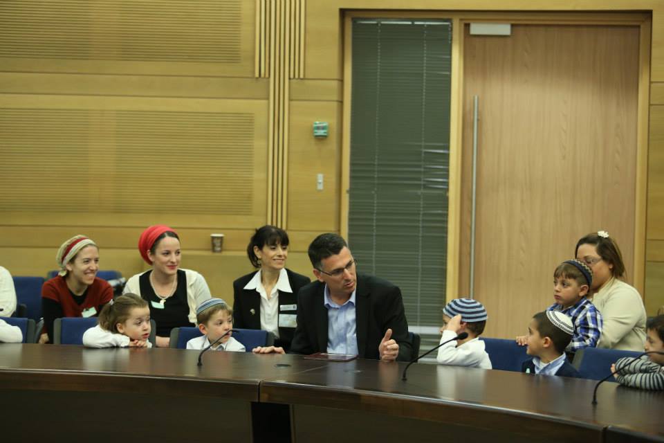 תמונות: הכנסת חוגגת יום הולדת