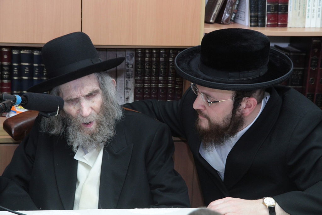 מבית שמש לבתי גדולי ישראל  בבני-ברק • תיעוד