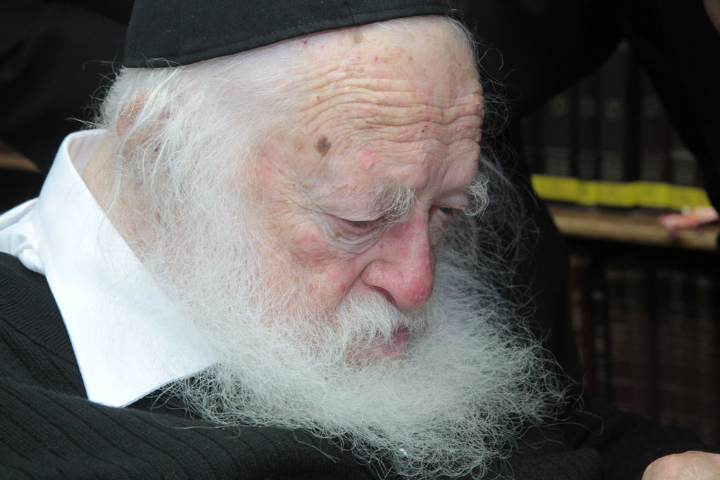 מבית שמש לבתי גדולי ישראל  בבני-ברק • תיעוד