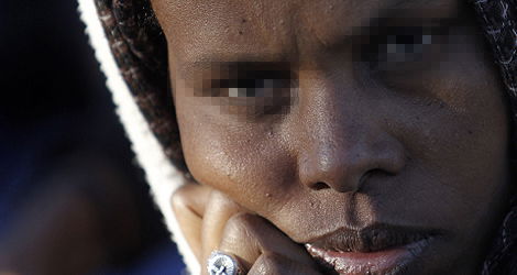 בני ברק: מסתננת זייפה צ'קים ונעצרה