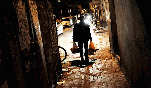 אימה בירושלים: גל תקיפות נגד נערות בשכונות חרדיות