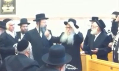 עליית מדרגה: הסיקריקים תוקפים את האדמו"ר מדושינסקיא