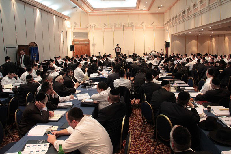 הגאב"ד קרא לישראלים: "תלמדו מהבעל'בתים של אמריקה"