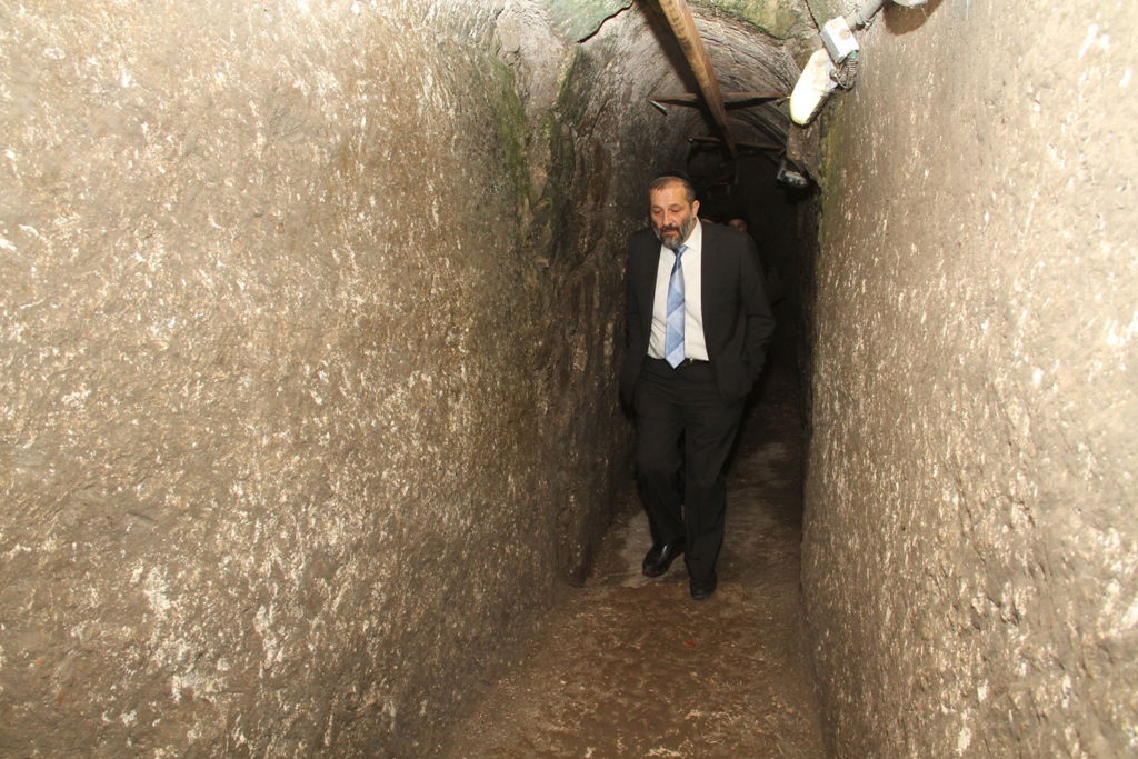 דרעי סייר בעיר דוד: "המדינה צריכה להשקיע במקום הזה כמה שיותר"