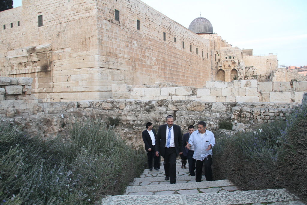 דרעי סייר בעיר דוד: "המדינה צריכה להשקיע במקום הזה כמה שיותר"