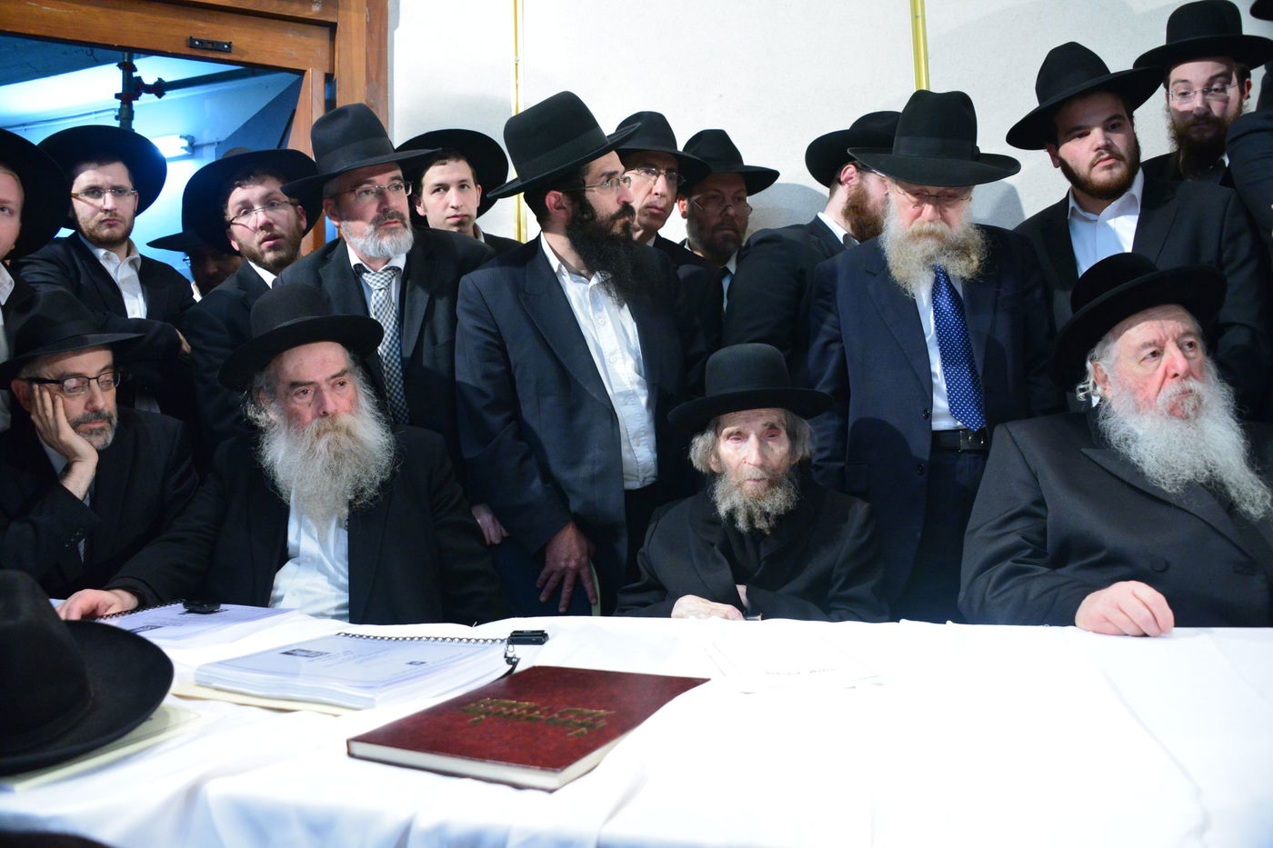 הגראי"ל שטיינמן: "ללא תורה הבריאה תגיע למצב של חורבן"