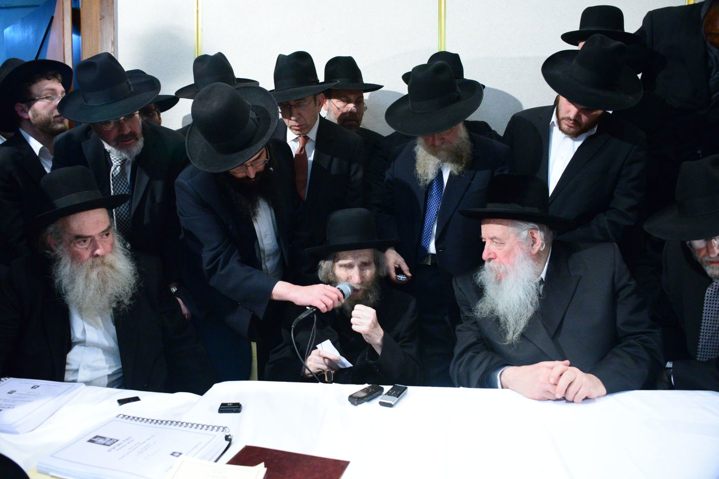 הגראי"ל שטיינמן: "ללא תורה הבריאה תגיע למצב של חורבן"