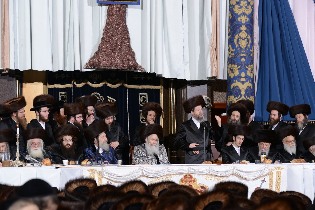 תיעוד ענק: שבע ברכות בבאבוב