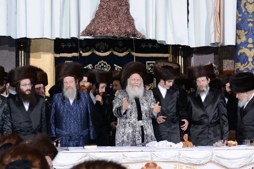 תיעוד ענק: שבע ברכות בבאבוב