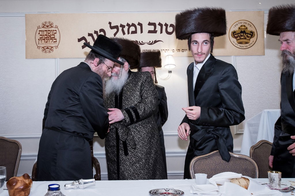 תיעוד ענק: שבע ברכות בבאבוב