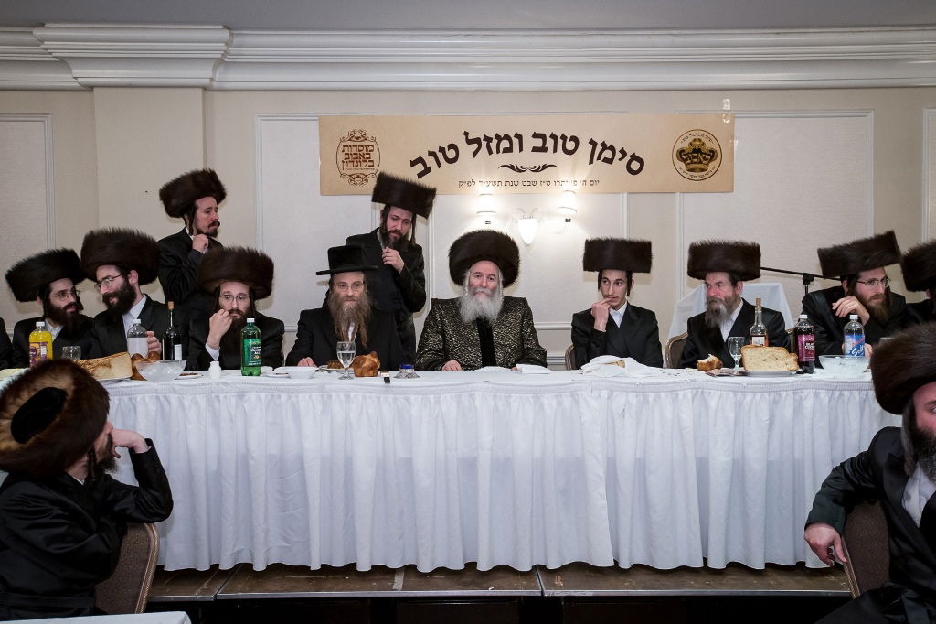 תיעוד ענק: שבע ברכות בבאבוב