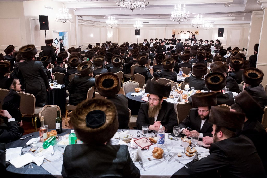 תיעוד ענק: שבע ברכות בבאבוב