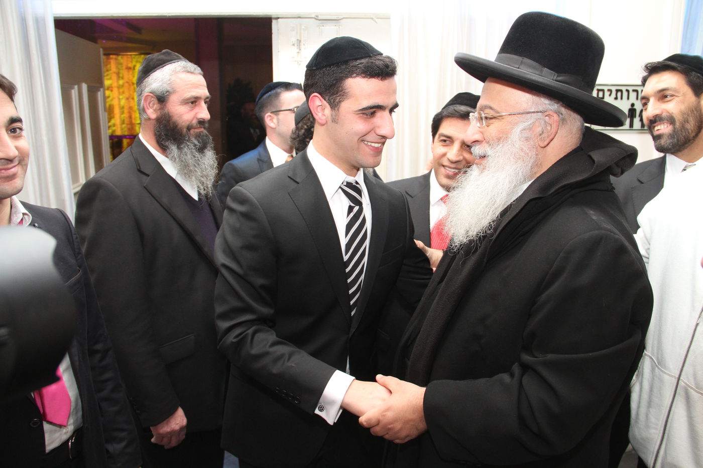 גלריה: ישי כהן התחתן, כולם באו לאחל מזל טוב