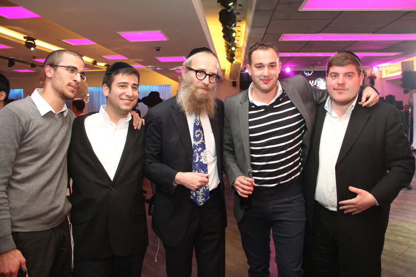 גלריה: ישי כהן התחתן, כולם באו לאחל מזל טוב