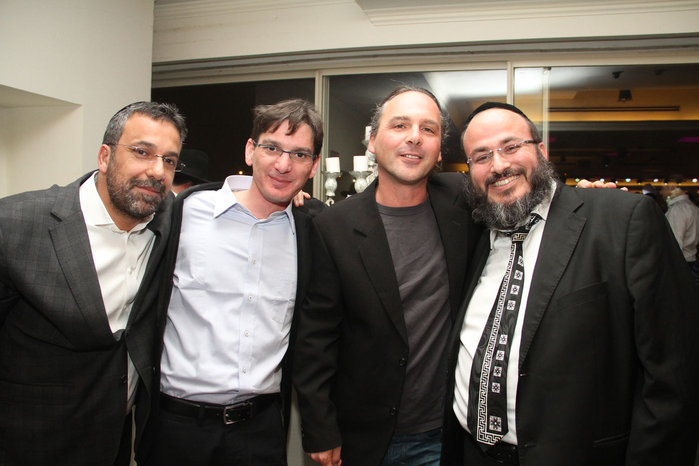 גלריה: ישי כהן התחתן, כולם באו לאחל מזל טוב