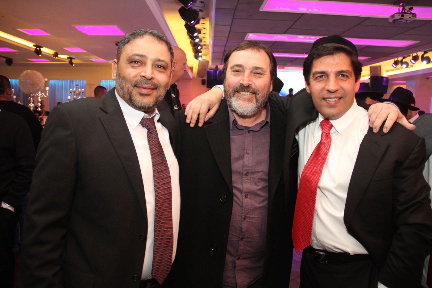 גלריה: ישי כהן התחתן, כולם באו לאחל מזל טוב