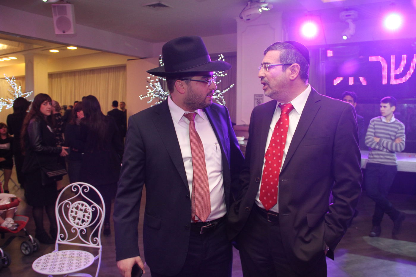 גלריה: ישי כהן התחתן, כולם באו לאחל מזל טוב