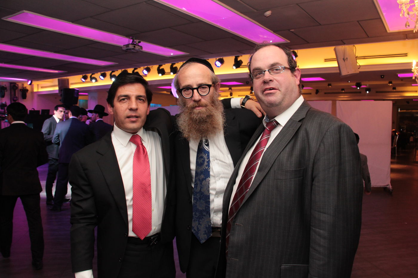 גלריה: ישי כהן התחתן, כולם באו לאחל מזל טוב