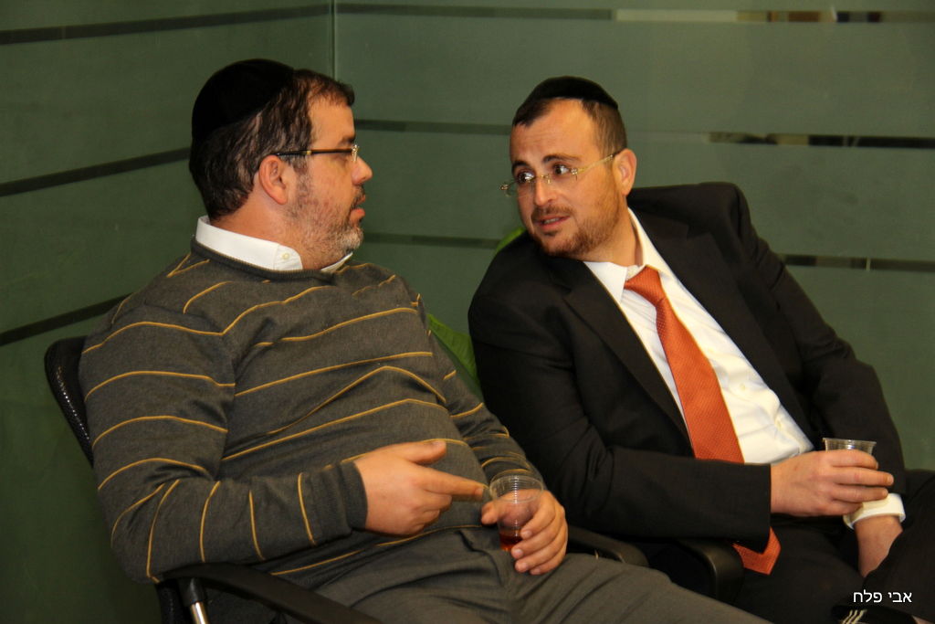 גלריה: השדרן דוד חכם נפרד מרדיו "גלי ישראל"