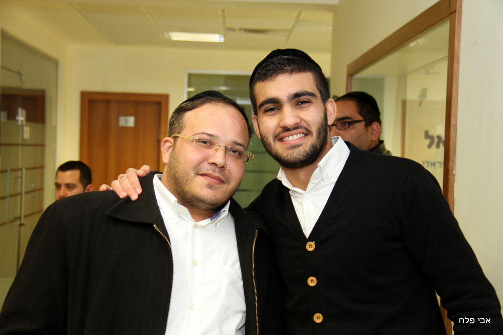 גלריה: השדרן דוד חכם נפרד מרדיו "גלי ישראל"