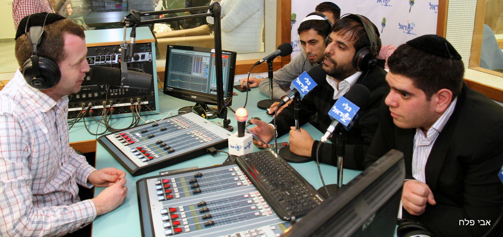 גלריה: השדרן דוד חכם נפרד מרדיו "גלי ישראל"