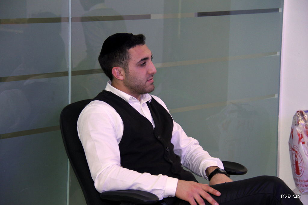 גלריה: השדרן דוד חכם נפרד מרדיו "גלי ישראל"