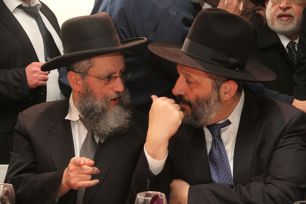 גלריה: בר מצווה לנכד הגר"י יוסף והגר"ש עמאר