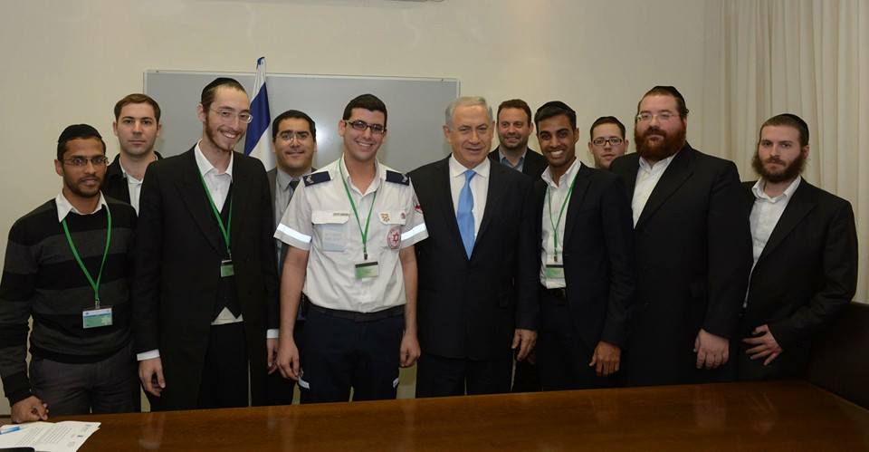 נתניהו והמתנדבים החרדים, הצהריים