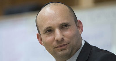 זוכה ל-17 מנדטים. נפתלי בנט