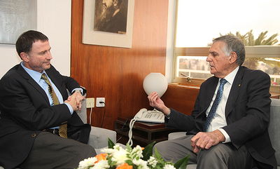 פרופ' דן שכטמן בפגישה עם יו"ר הכנסת יולי אדלשטיין