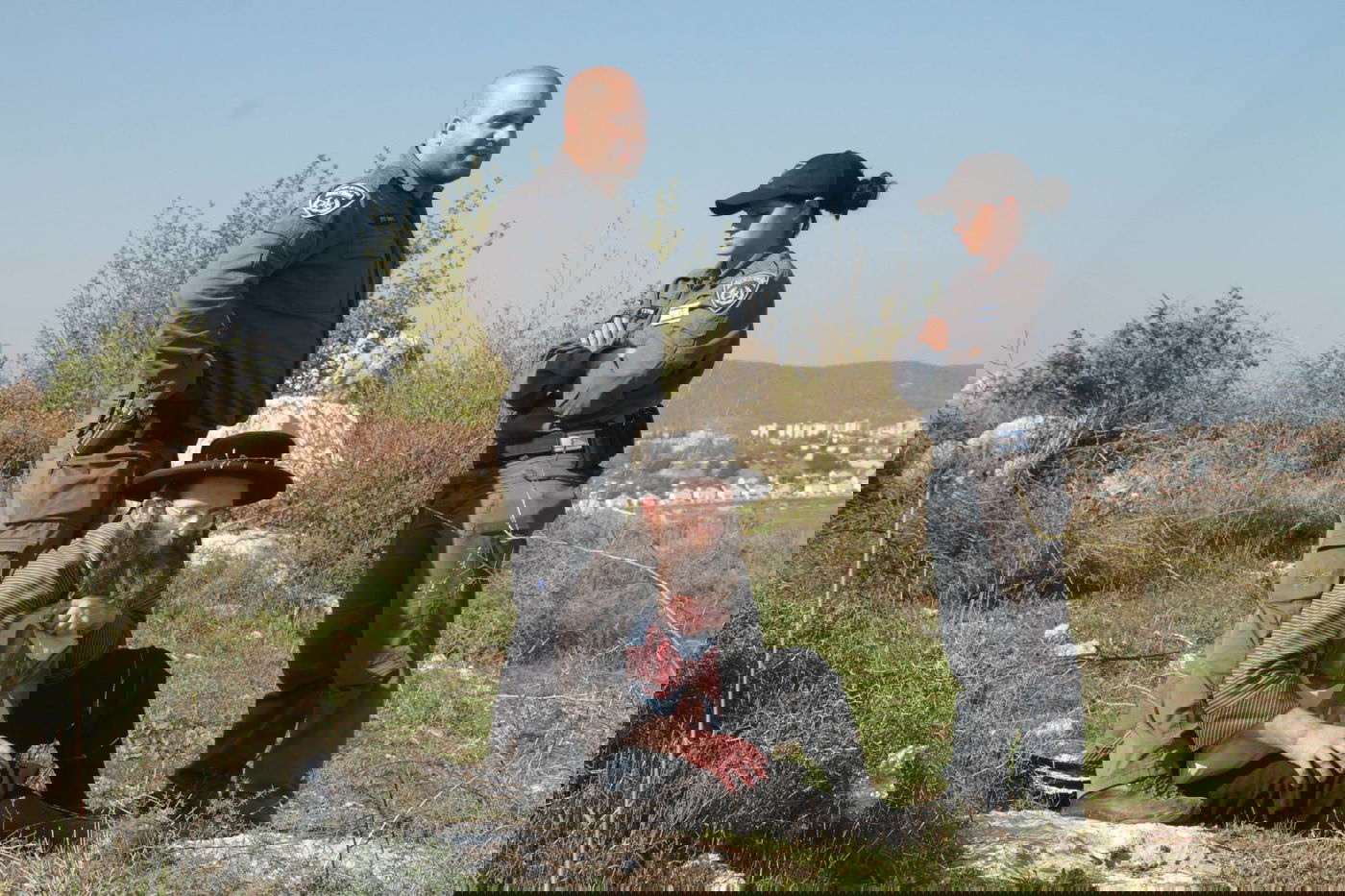 בית שמש: עשרות מחו על חילול קברים לטענתם במתחם גולובנציץ