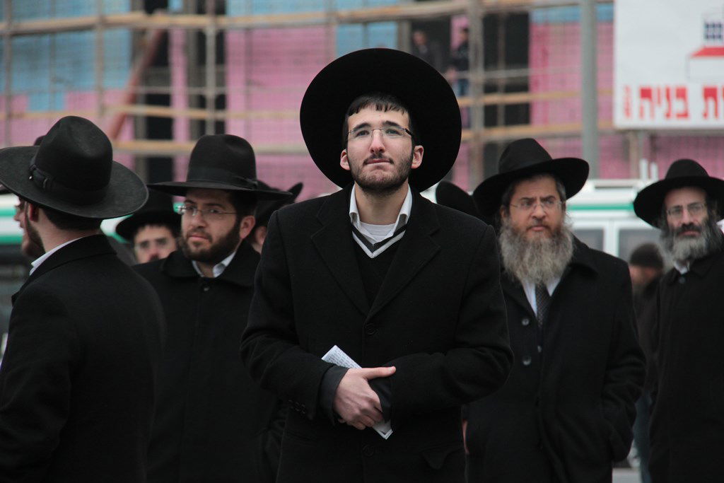 הפגנות הפלג הירושלמי נגד גזירות הגיוס: תיעוד ענק