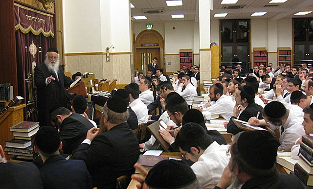 תיעוד: הרב ברוך דב פוברסקי בביקור באנגליה