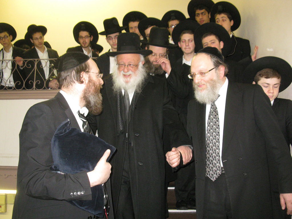 תיעוד: הרב ברוך דב פוברסקי בביקור באנגליה