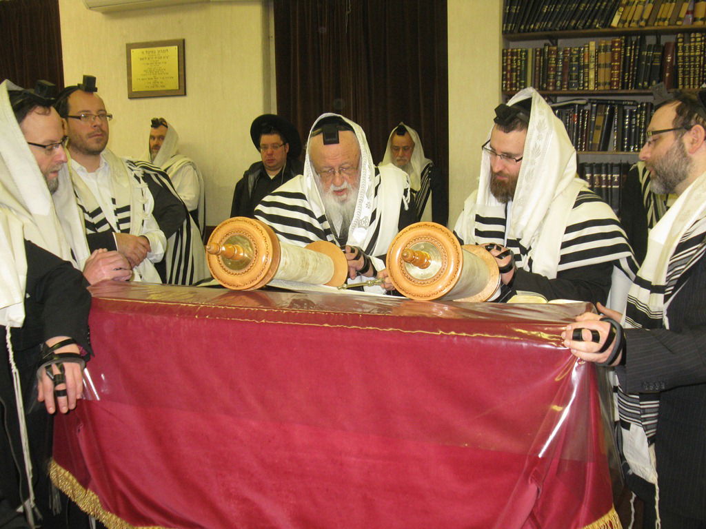 תיעוד: הרב ברוך דב פוברסקי בביקור באנגליה