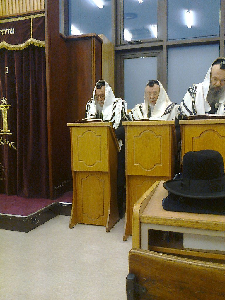 תיעוד: הרב ברוך דב פוברסקי בביקור באנגליה