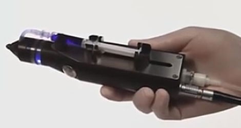 רופא ירה בנפגע שריפה והציל את חייו