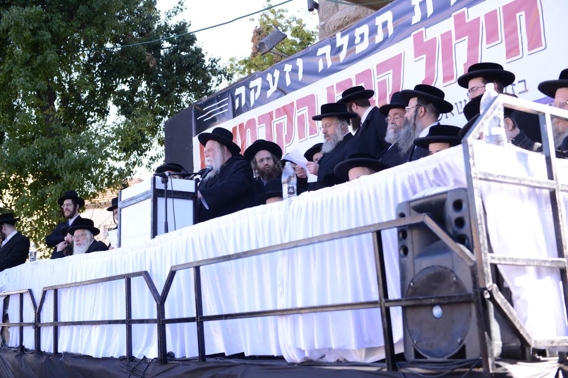 למרות איומי הראב"ד: הרב וייס נכח בעצרת בבית שמש