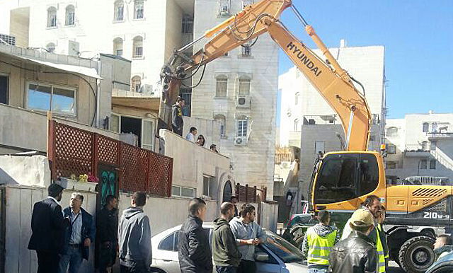 הריסת בית הכנסת בשכונת גילה, הבוקר