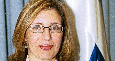 השופטת נאוה בכור