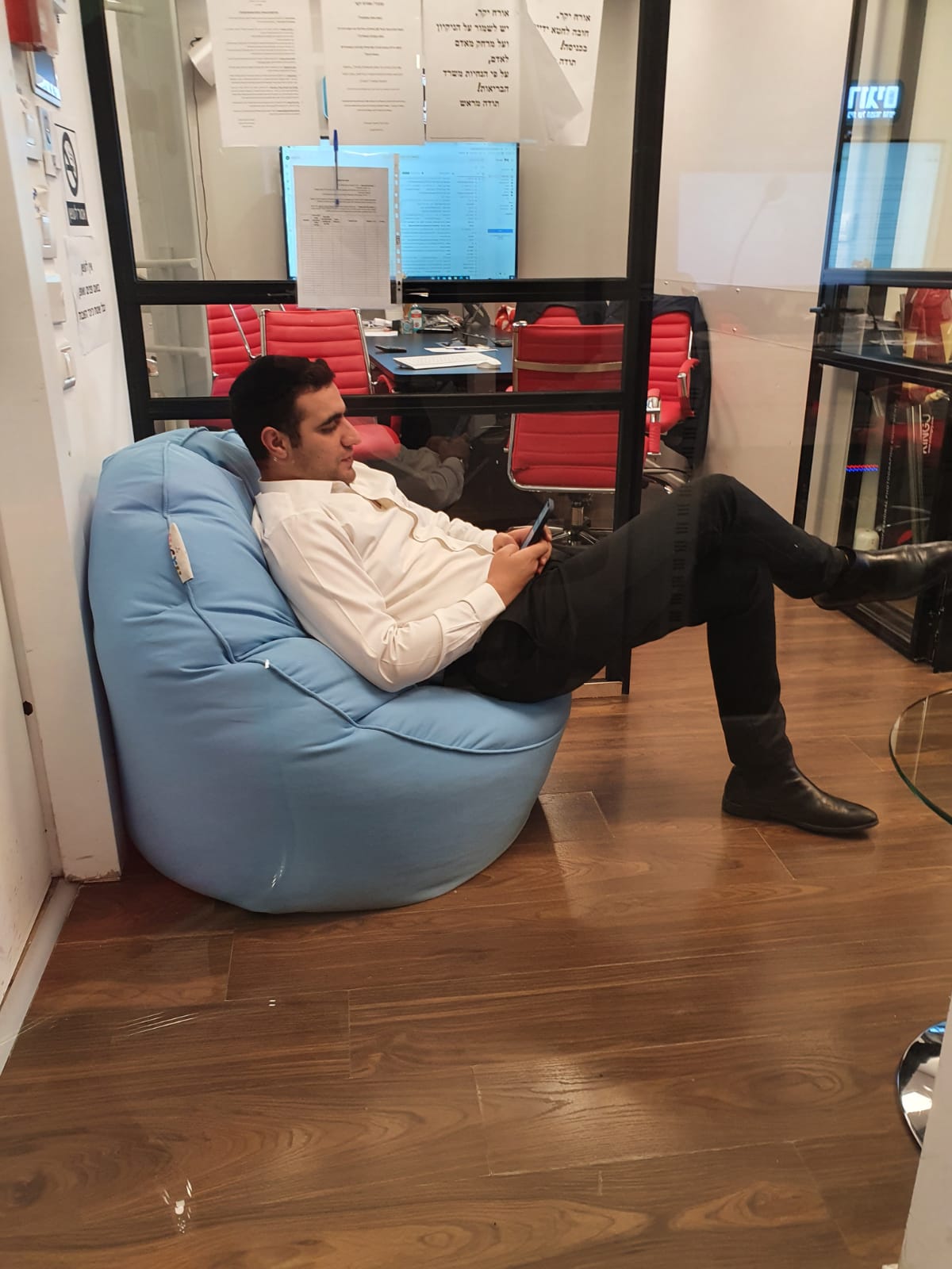 וזה כבר כשאין לישי ראיונות ואייטימים להעלות...