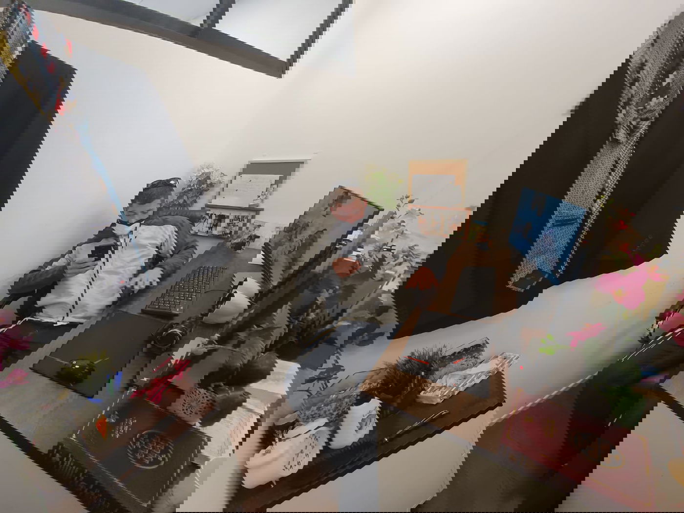 וקצת להרגיש את הנוחות בעבודה במשרד..