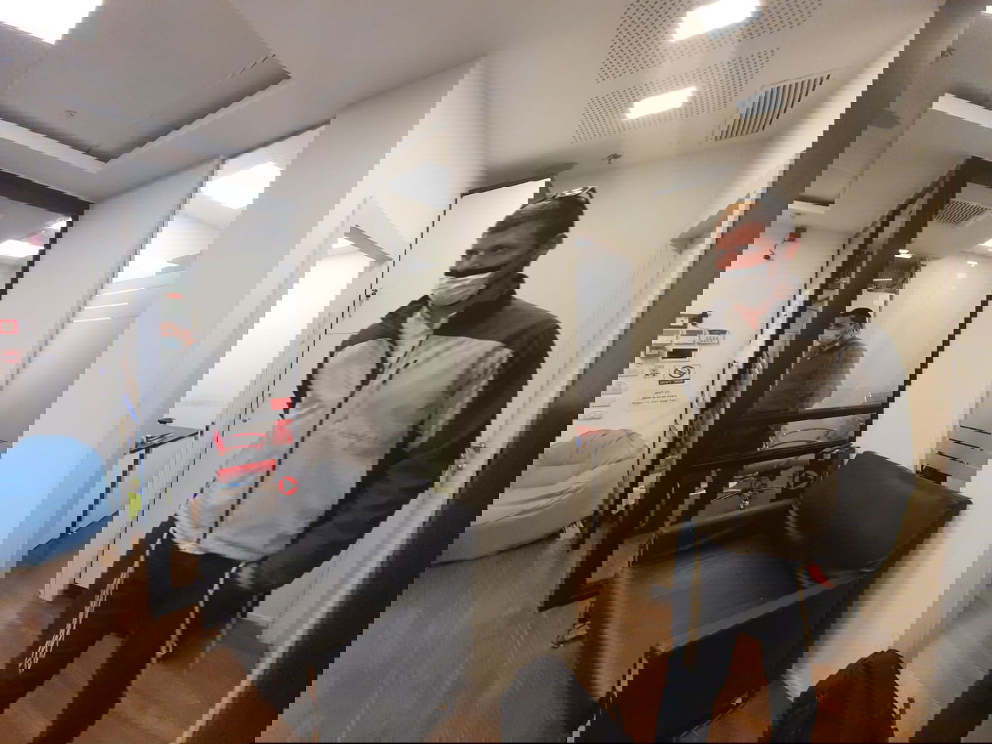 'גולדברג' בביקור טרום חתונה במשרדי כיכר