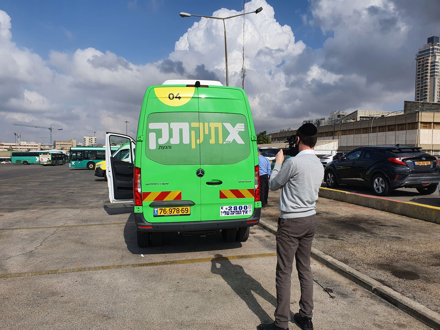 שנה עמוסה במיוחד לבלייך- פה בין היתר בצילומי חוץ