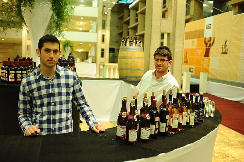 גלרית ענק: אברהם פריד והאחים גת הצדיעו לשלוחי חב"ד