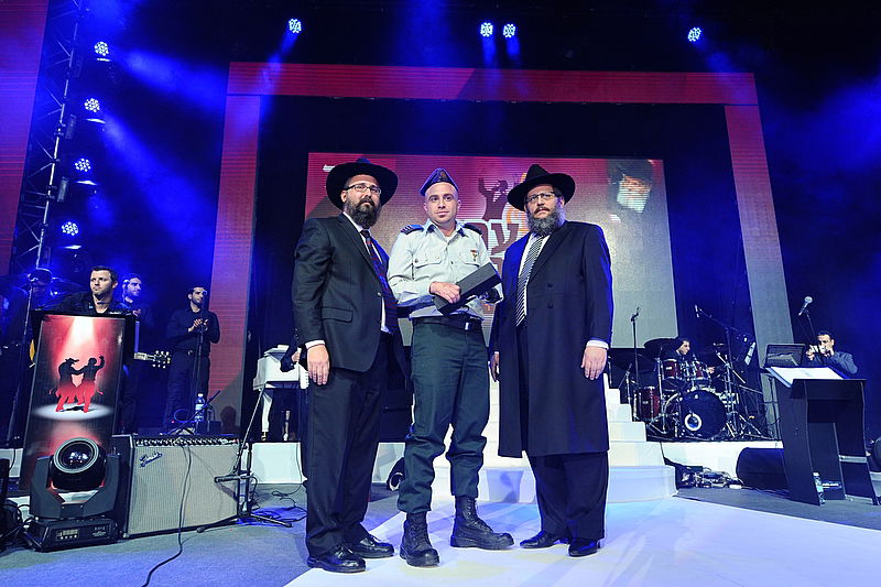 גלרית ענק: אברהם פריד והאחים גת הצדיעו לשלוחי חב"ד