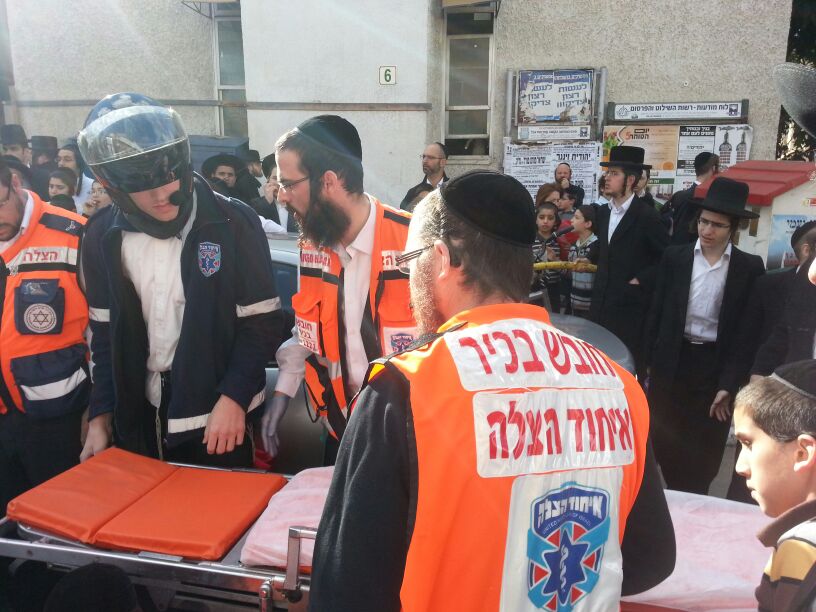 בני ברק: בן 5 נלכד מתחת לרכב ונפצע בינוני